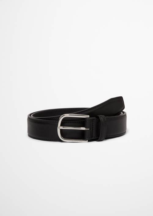 Jannik Belt Black in front view
