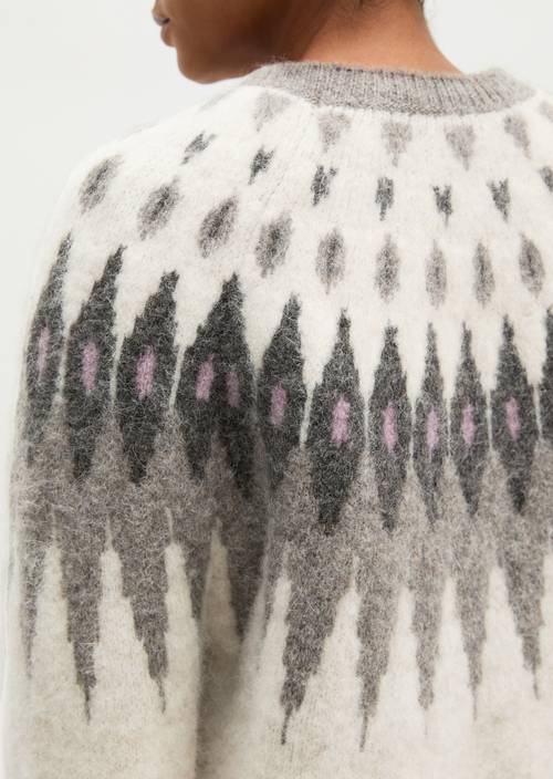 Regular-Fit Jacquard Sweater Light Beige in detail view