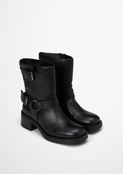 Raquel Short-Shaft Boots — Black