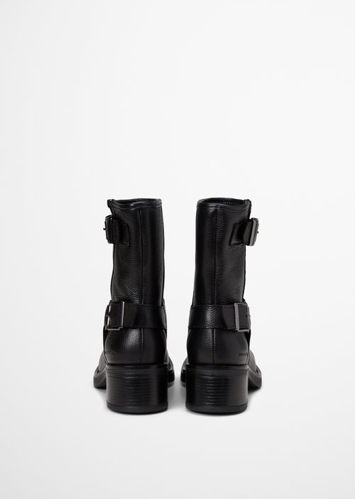 Raquel Short-Shaft Boots — Black