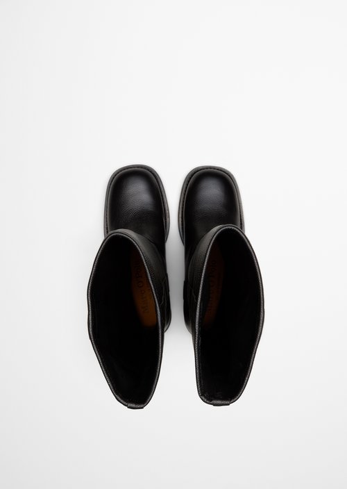 Raquel Model Long-Shaft Boots — Black