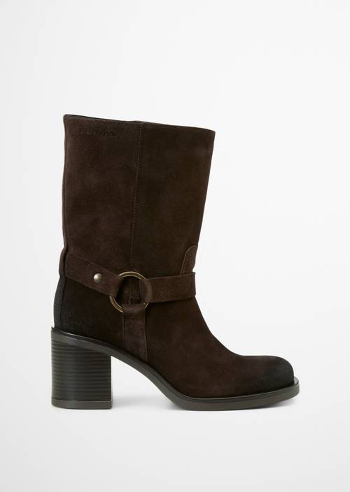 Botas modelo Sabrina Burnt Coffee vista exterior del zapato derecho