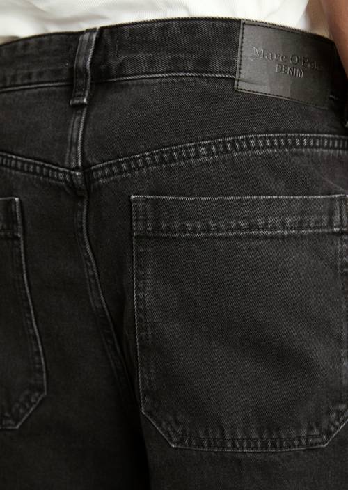 Jeans Style: Isak Relaxed Barrel Cropped Black in detail view