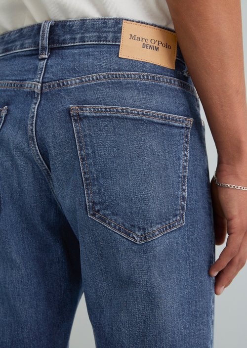 Aric Tapered Jeans — Dark Blue