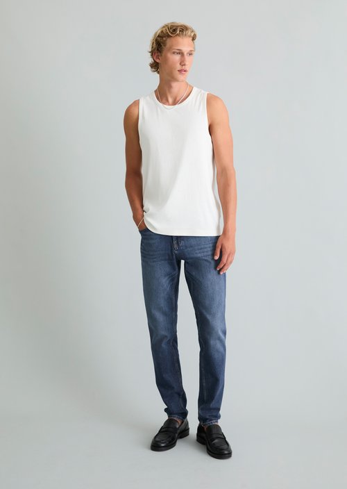 Aric Tapered Jeans — Dark Blue