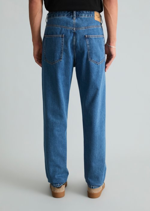 Runne Tapered Jeans — Dark Blue