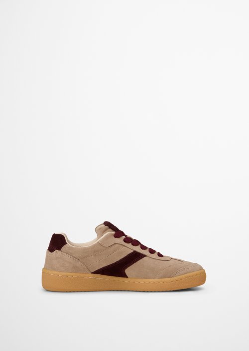 Court Sneaker Model — Earthy Taupe