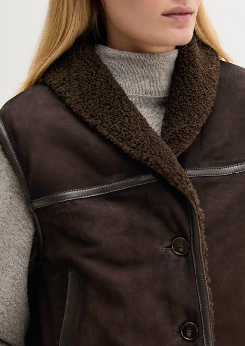 Regular-Fit Leather Vest — Deep Chocolate