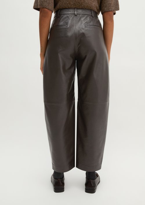 Regular-Fit Leather Pants — Deep Chocolate