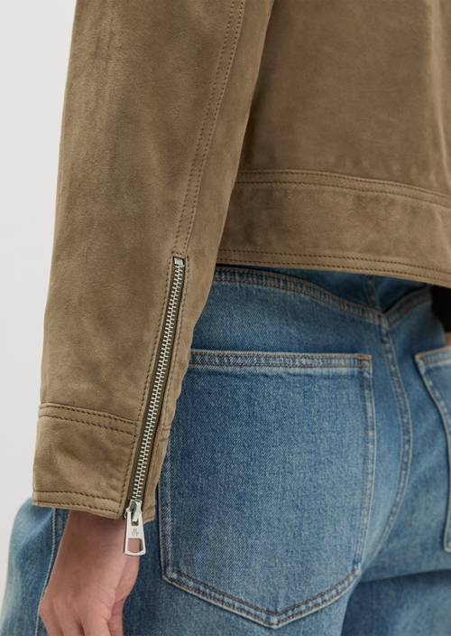 Wildleder-Blouson regular Milky Brown in Detailansicht