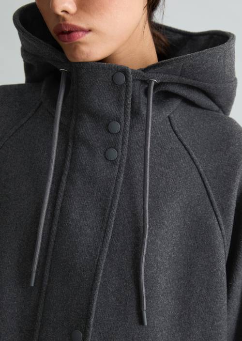 Wollparka regular Anthra Melange in Detailansicht