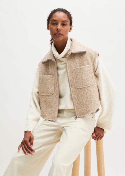 Cropped Outdoor Vest — Light Stone Melange