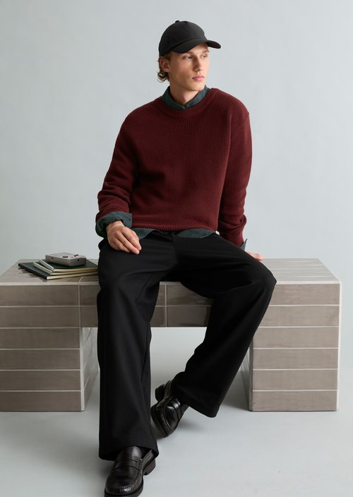 Regular-fit sweater — Burgundy