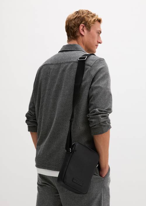 Felix Shoulder Bag Black worn on model