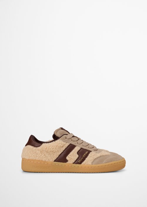 Court Sneaker Model — Earthy Taupe