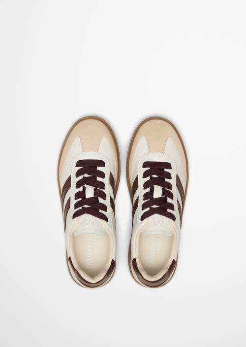 Sneaker Model Edith Offwhite in Ansicht von oben