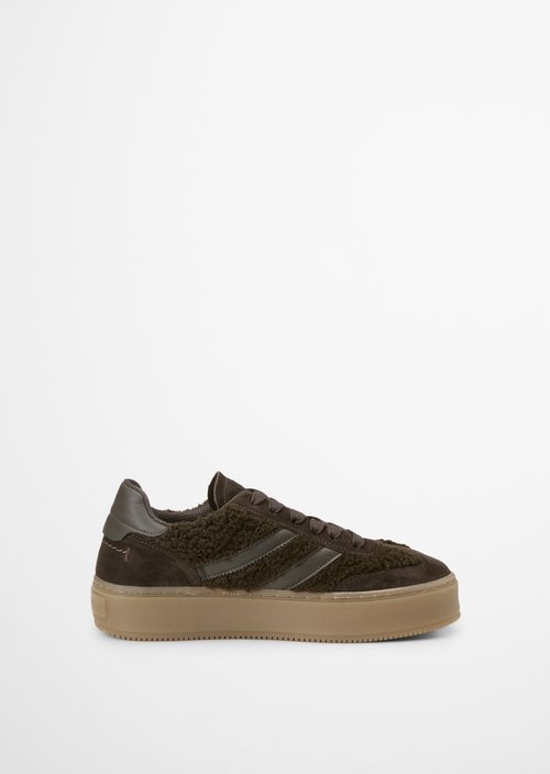 Edith Sneaker Model — Burnt Coffee
