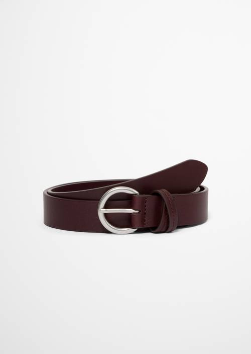 Edisi Belt Model Black Cherry in front view