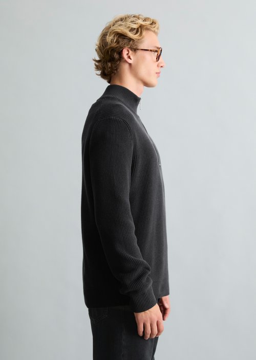 Regular-Fit Knitted Turtleneck — Black