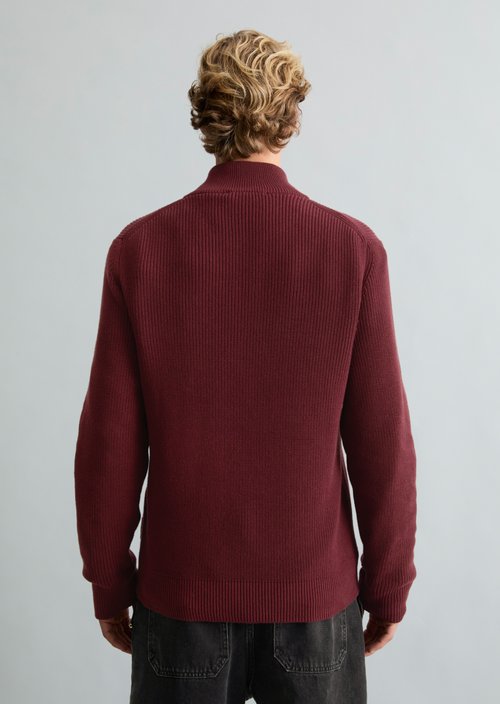 Regular-Fit Knitted Turtleneck — Burgundy