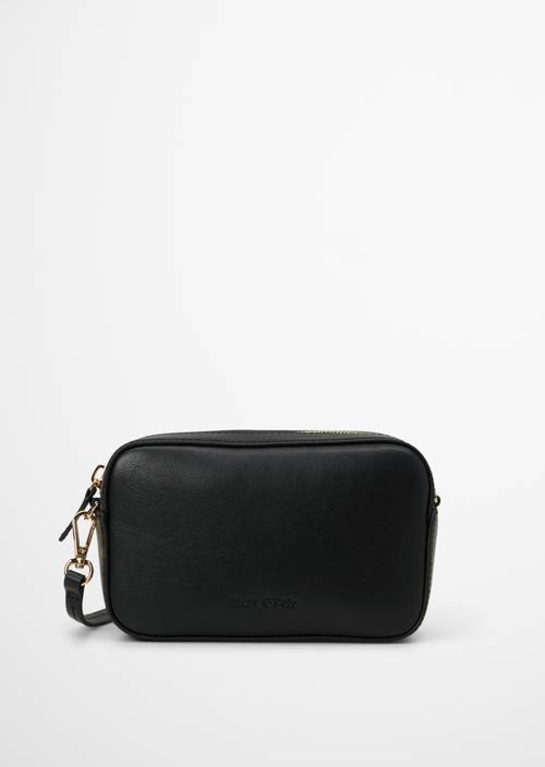 Liana Shoulder Bag Black in front view