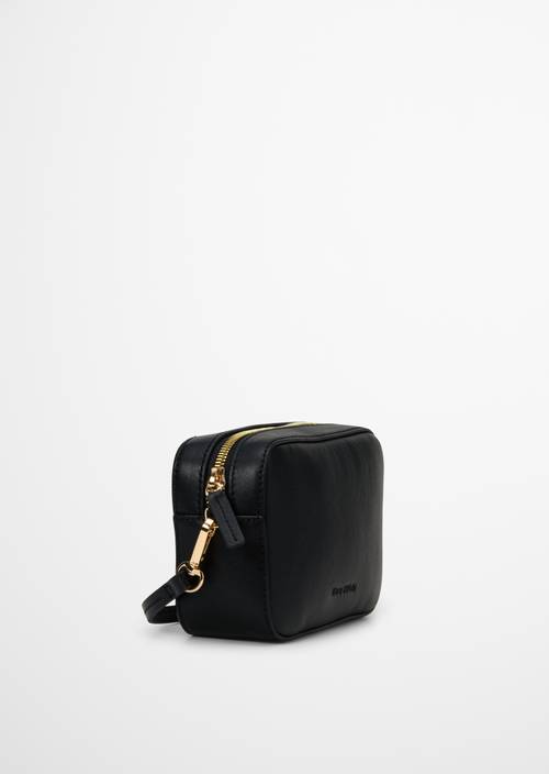 Liana Shoulder Bag Black in side view