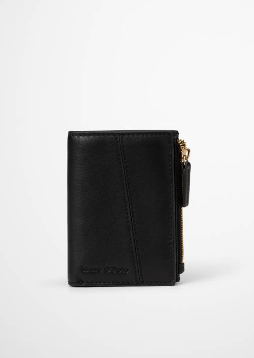 Franka Wallet Black in front view