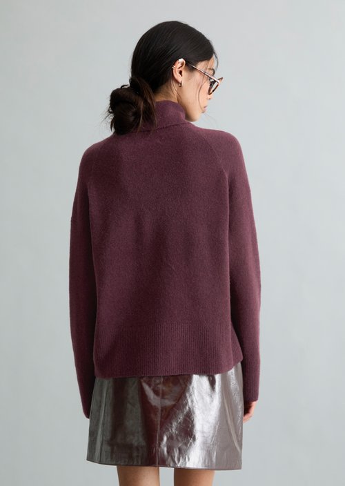 Relaxed-fit turtleneck sweater — Rhubarb Jam