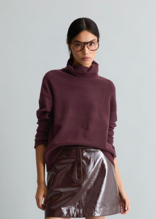 Relaxed-fit turtleneck sweater — Rhubarb Jam