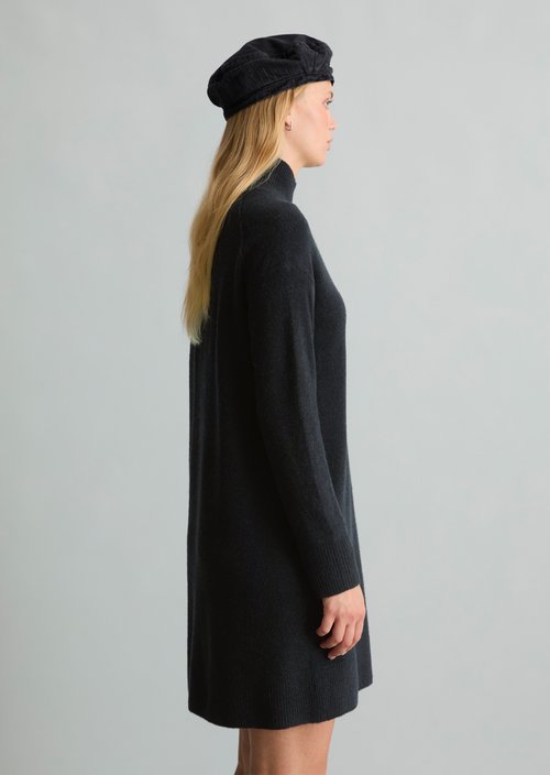 Oversized knit dress — Black Melange