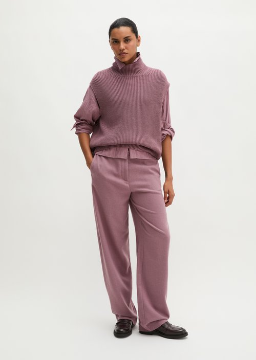 Relaxed Sleeveless Sweater — Gentle Mauve