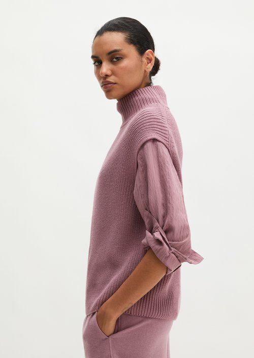 Relaxed Sleeveless Sweater — Gentle Mauve