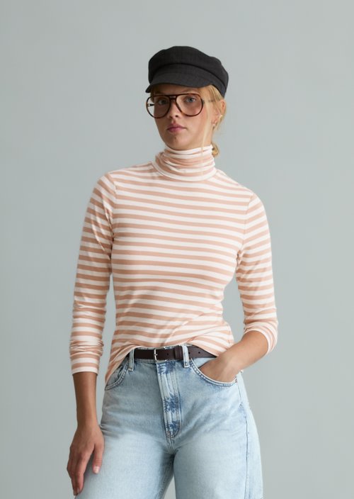 Slim-Fit Long-Sleeve Turtleneck — Light Beige