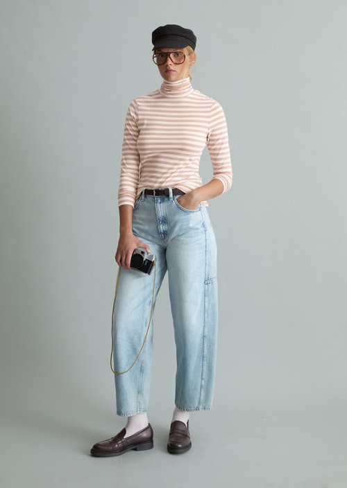 Slim-Fit Long-Sleeve Turtleneck — Light Beige