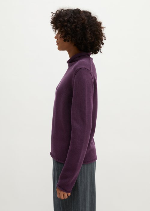 Slim Regular Fit Turtleneck Sweater — Pure Plum