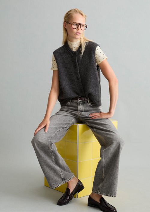Sleeveless cropped cardigan — Dark Grey Melange