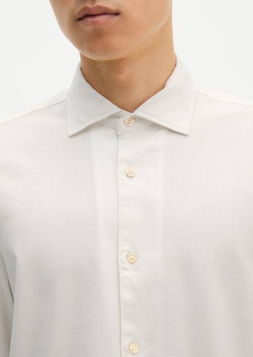 Twill shirt, fitted Silky White in detail view