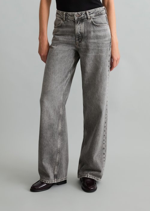 Tomke Wide Jeans — Medium Grey