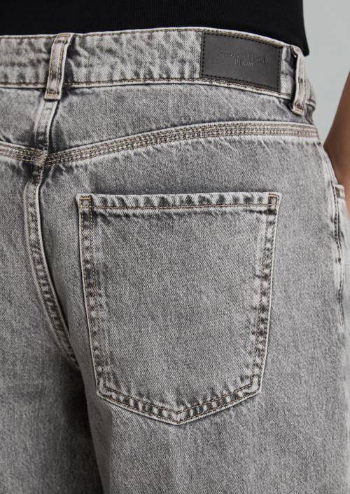 Jeans Model Tomke wide Medium Grey in Detailansicht