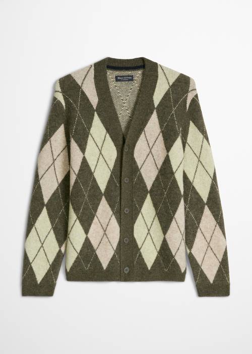 Argyle-Strickjacke Dark Brown in freigestellter Ansicht ohne Model