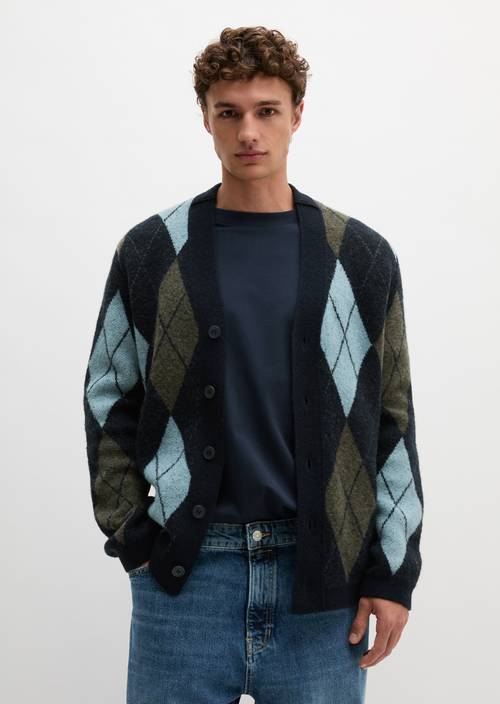 Argyle Cardigan Dark Blue in front view