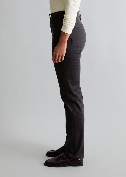 Olina Straight-Leg Jeans — Black