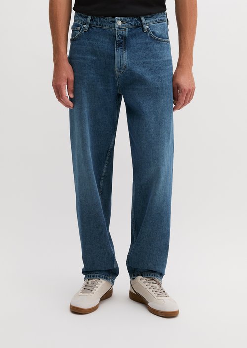 Tammo Relaxed Jeans — Dark Blue