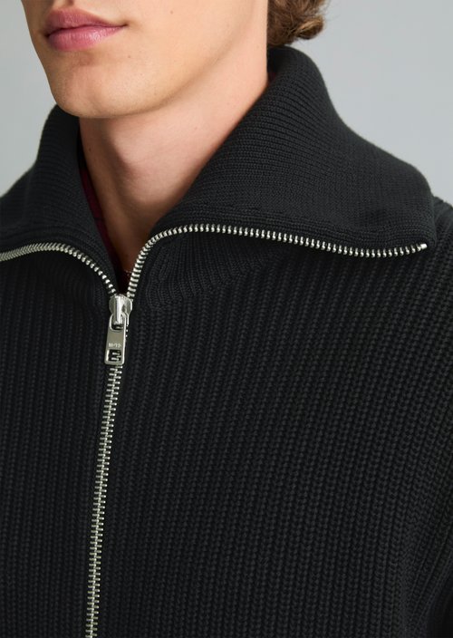 Regular-fit cardigan with a collar — Black