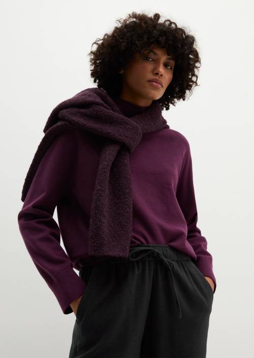 Pull en maille douce Fresh Aubergine en vue de face