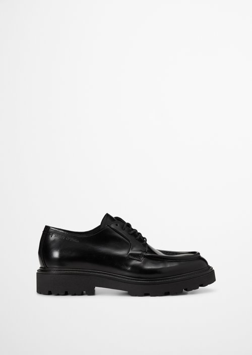 Phil Lace-Up Shoes — Black