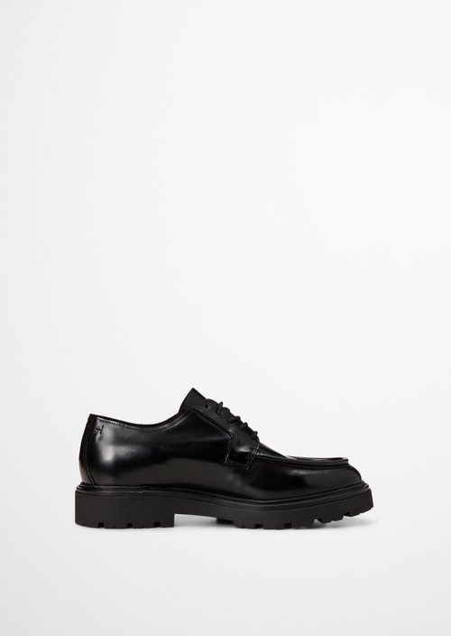 Phil Lace-Up Shoes — Black