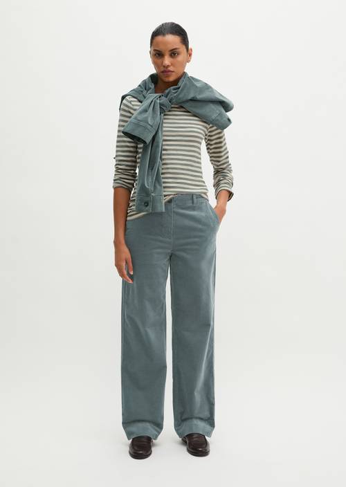 Chino modèle Lande large Foggy Blue en vue de face