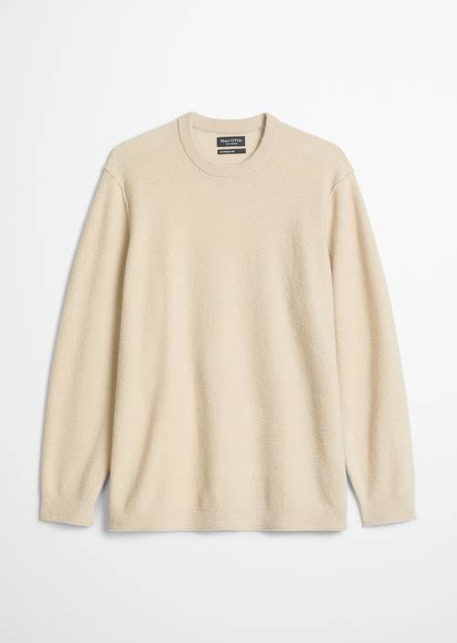 Bouclé-Pullover regular Linen Beige in freigestellter Ansicht ohne Model