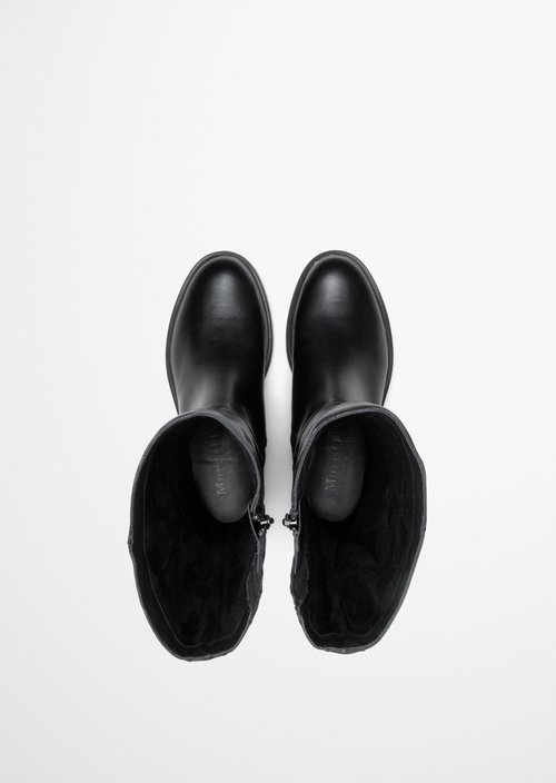 Paula Model Long-Shaft Boots — Black